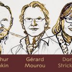برندگان نوبل فیزیک ۲۰۱۸ معرفی شدند